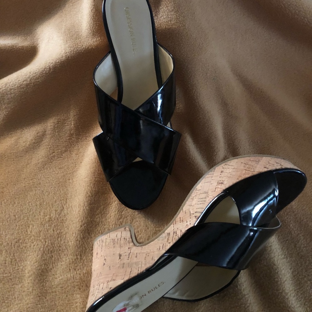 Women’s shoes